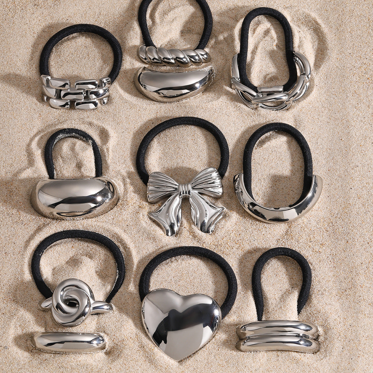 Elegant Knotted Pony Cuff Hair Accessory in Polished Gold – Waterproof Hypoallergenic Stainless Steel Design