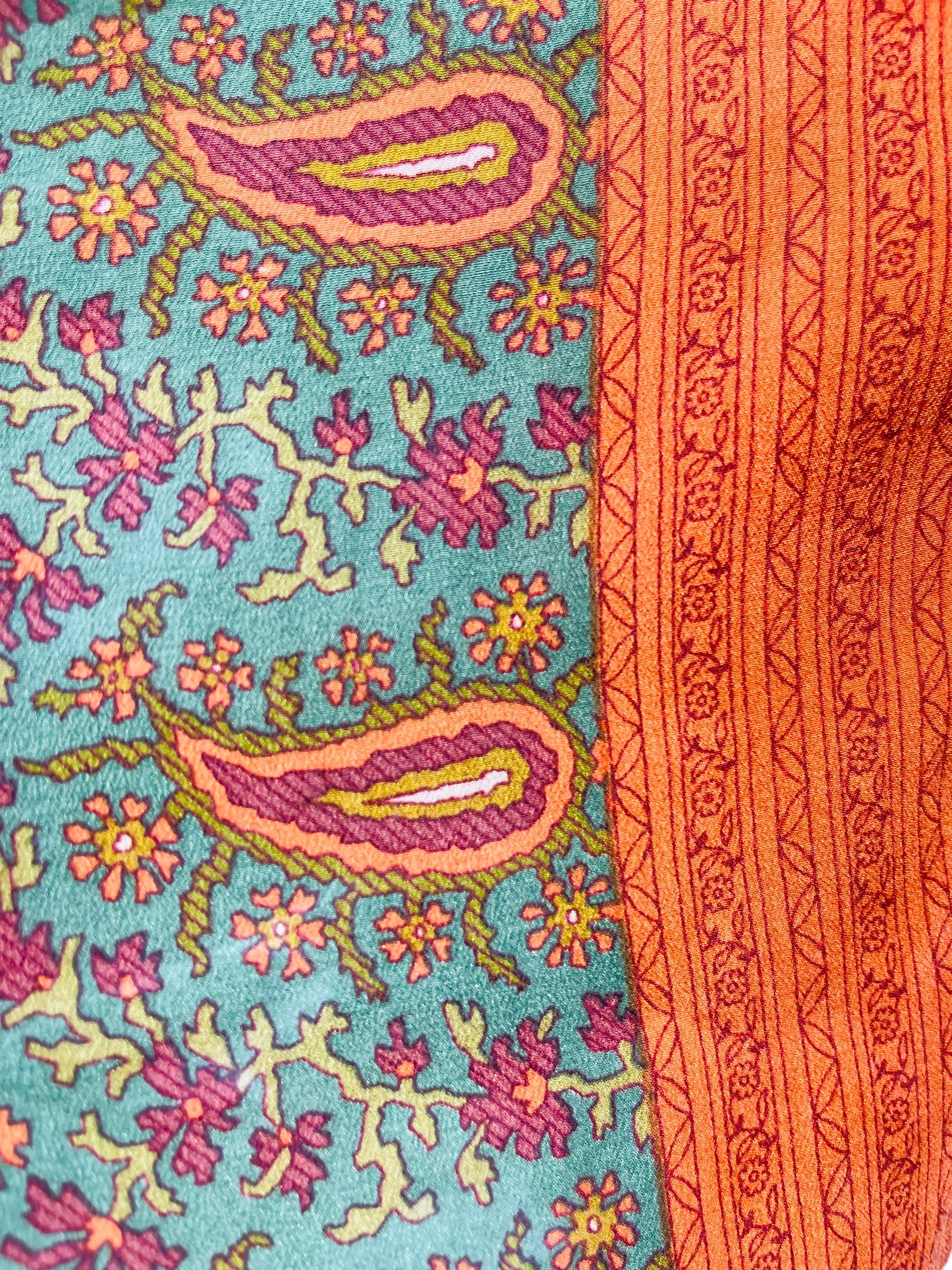 FINAL SALE PRC5599 Avatar Pure Silk Side Slit Top