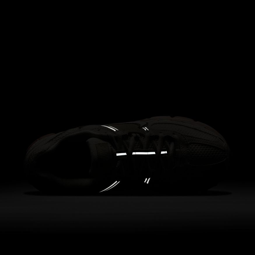 W Nike Zoom Vomero 5 FJ2028-002