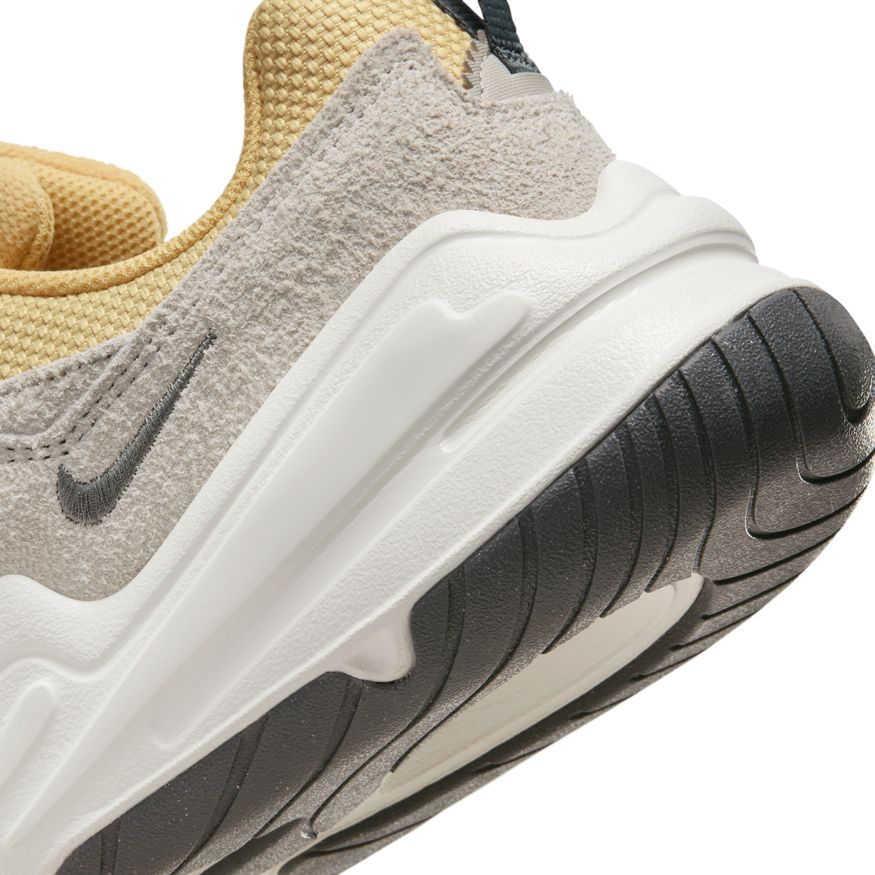 Nike Tech Hera FJ9532-700