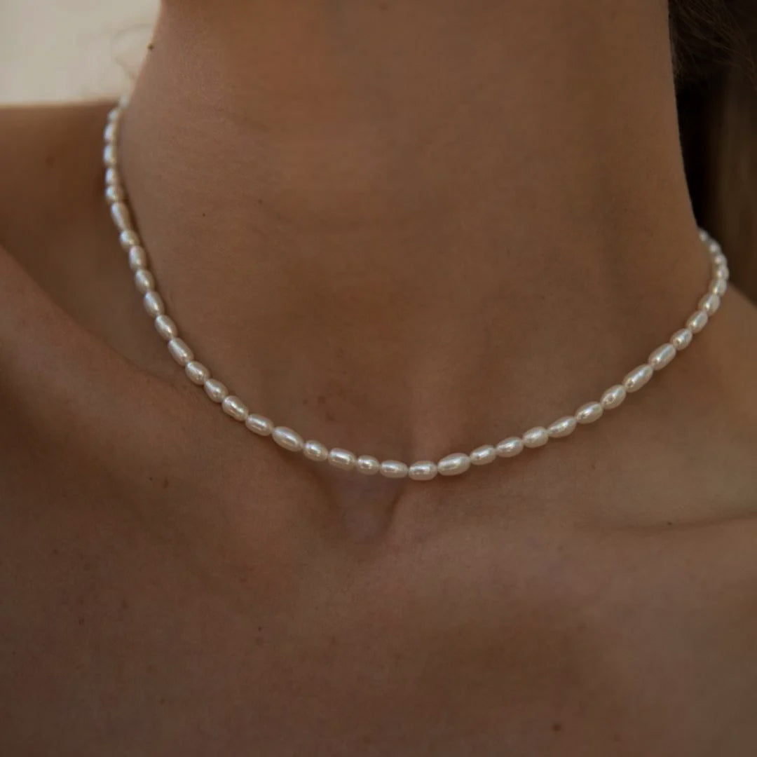 Freshwater Pearl Choker Necklace with Waterproof Gold Chain – Elegant Accessory for Any Occasion