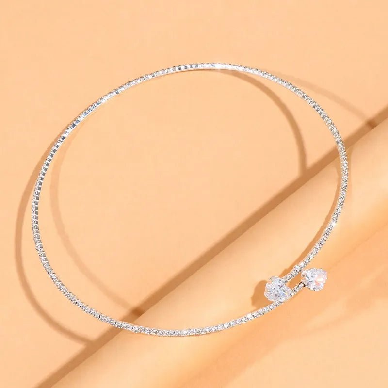 Gold Choker Necklace with Diamond Heart Design – Adjustable Open Cuff for Women, Elegant Statement Jewelry