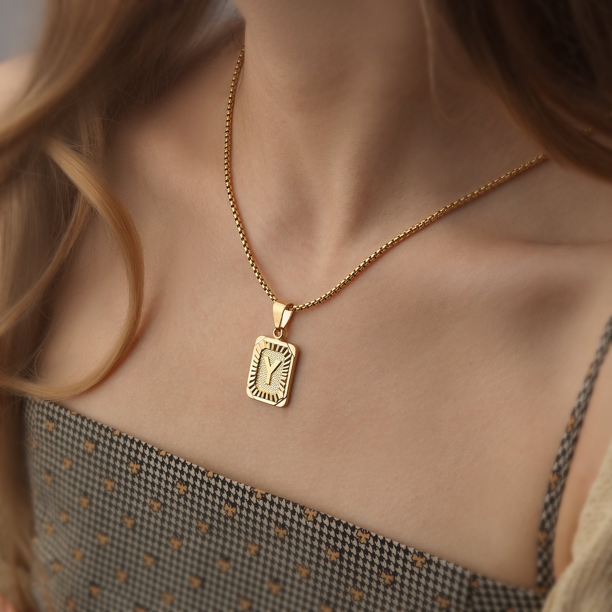 Gold Initial Necklace with Textured Rectangle Pendant – Personalized Stainless Steel Jewelry for Women