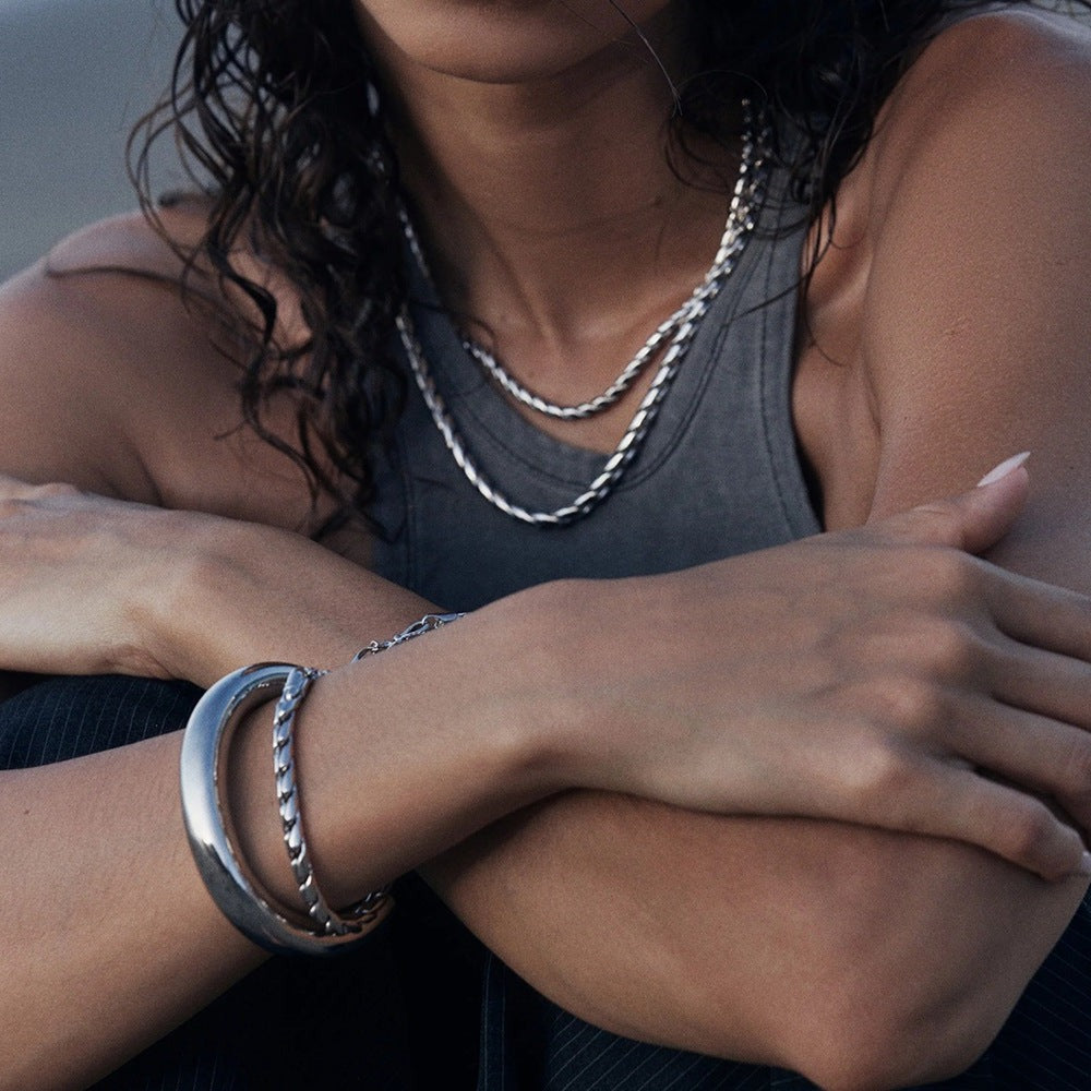 Gold Necklace for Women - 18k Gold-Plated Stainless Steel Round Link Chain - Hypoallergenic and Lightweight