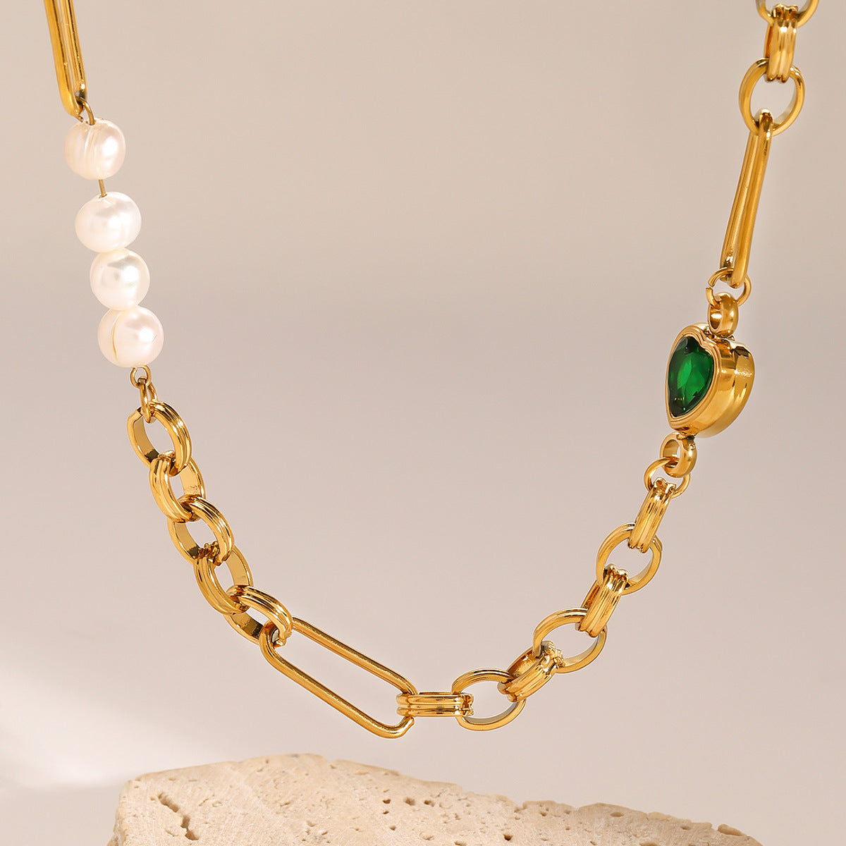 Gold Pearl Necklace & Bracelet Set – Hypoallergenic, Waterproof, Eco-Friendly Jewelry for Women