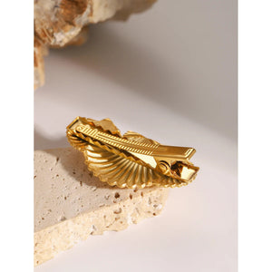 Gold Seashell Hair Clip - Hypoallergenic Accessory for Women, Lightweight, Water Resistant, Perfect for Casual and Elegant Styles