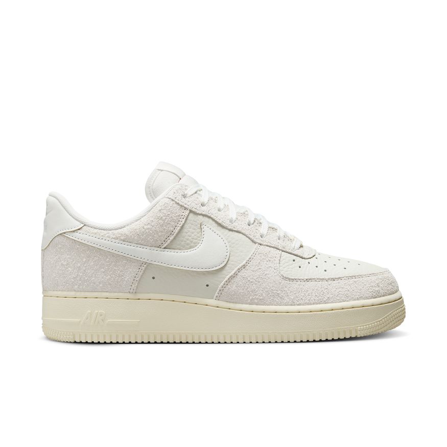 M Nike Air Force 1 '07 LX HF2897-001