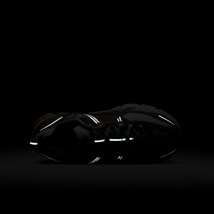 Y Nike Vomero 5 HF6998-004