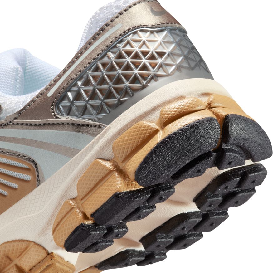 Y Nike Vomero 5 HF6998-004