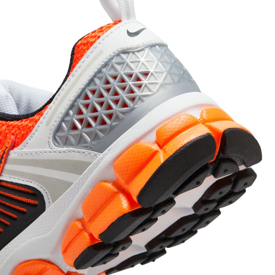 Y Nike Vomero 5 HF6998-800