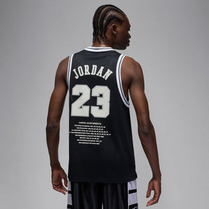 M Jordan Essentials HF9375-010