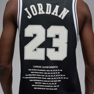 M Jordan Essentials HF9375-010