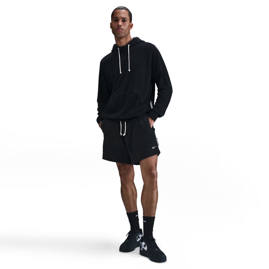 M Nike Standard Issue HJ4225-010