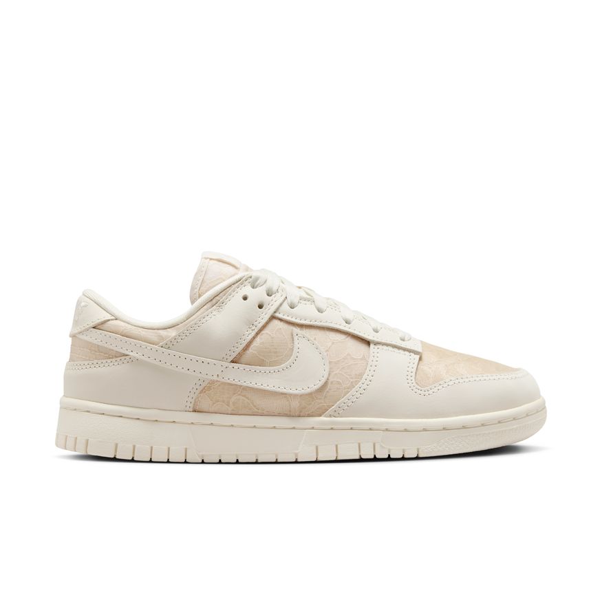 W Nike Dunk Low HJ5870-100