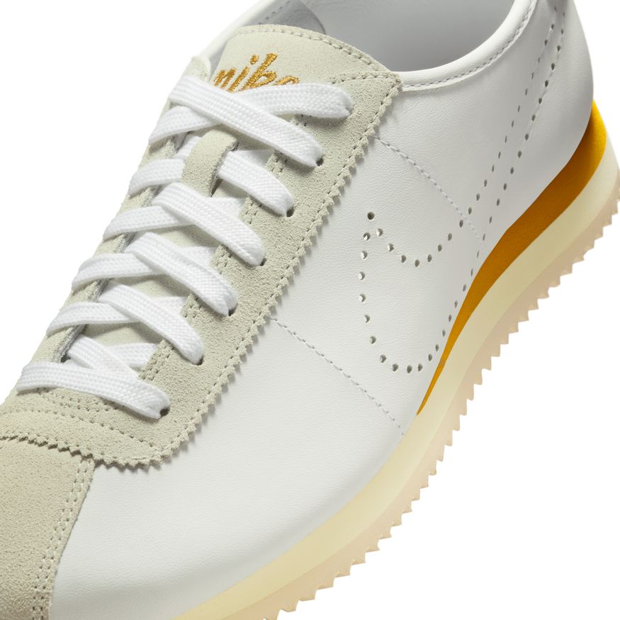 W Nike Cortez Leather HQ1841-100