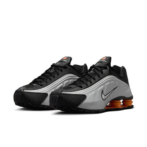 M Nike Shox R4 HQ1988-003