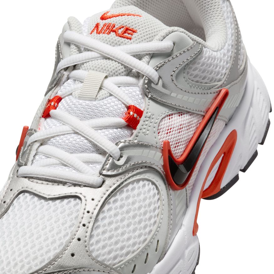 W Nike V5 RNR HQ7901-100