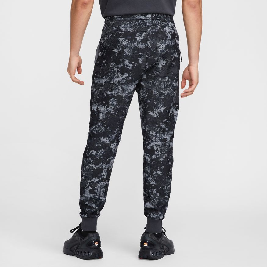 M Nike Tech HV5053-060