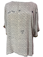 Load image into Gallery viewer, PRC6866 Avatar Pure Silk Side Slit Top
