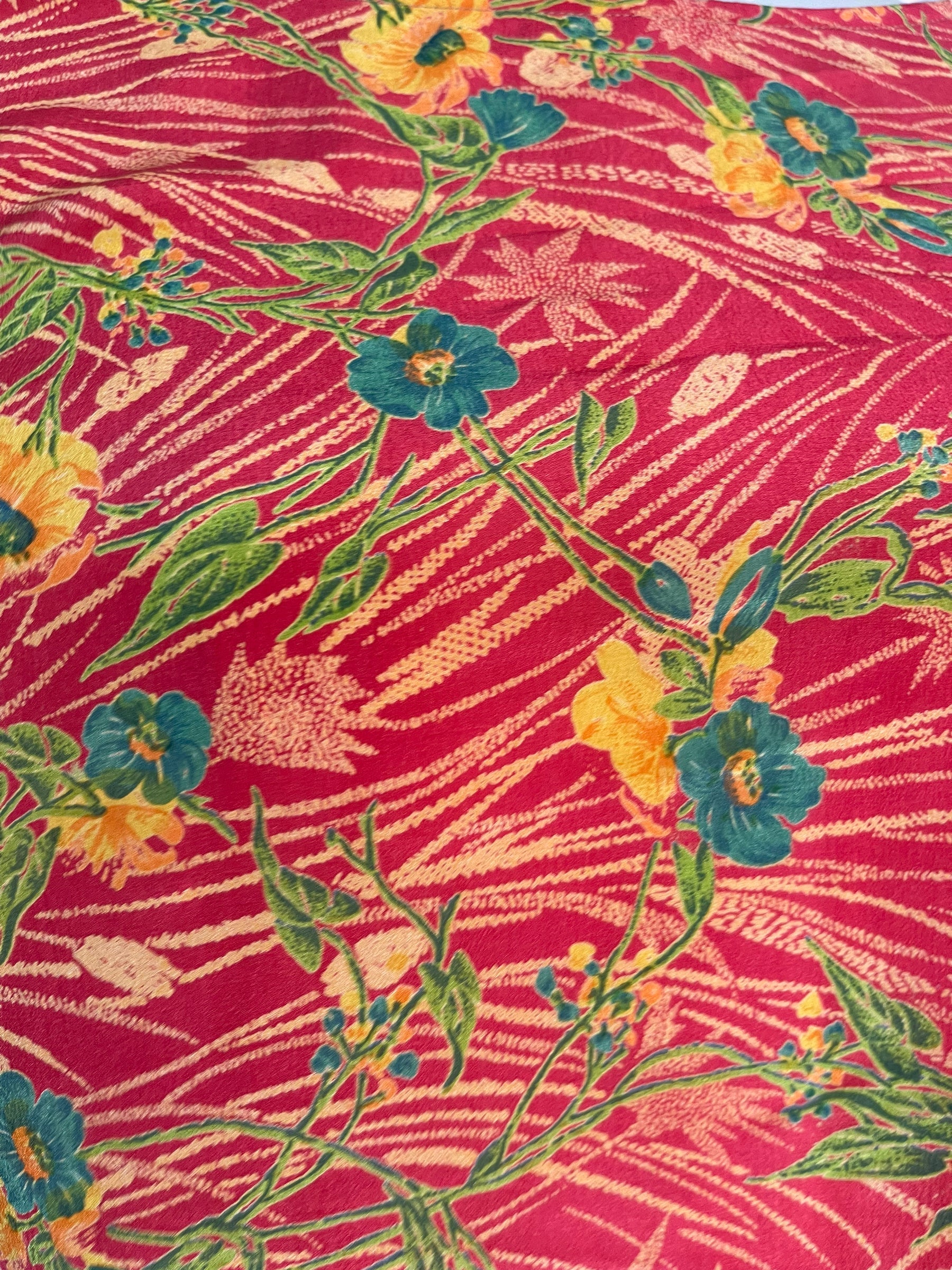 FINAL SALE PRC6235 Avatar Pure Silk Side Slit Top