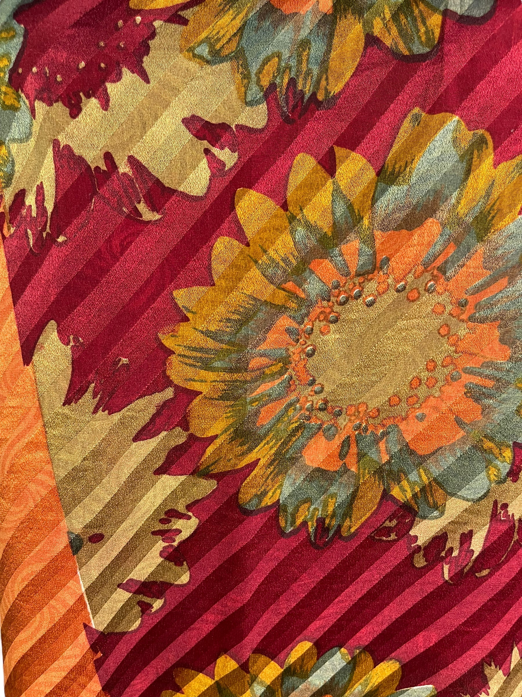 SOLD  PRC6684 Avatar Pure Silk Side Slit Top