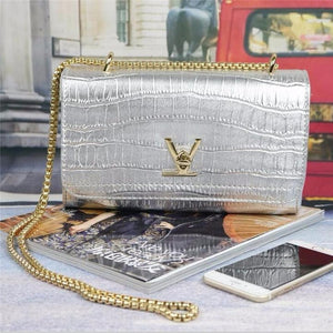 Alligator Pattern Leather Chain Bag