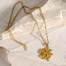 Load image into Gallery viewer, Minimalist 18k Gold Clover Necklace for Women – Hypoallergenic, Waterproof Everyday Jewelry
