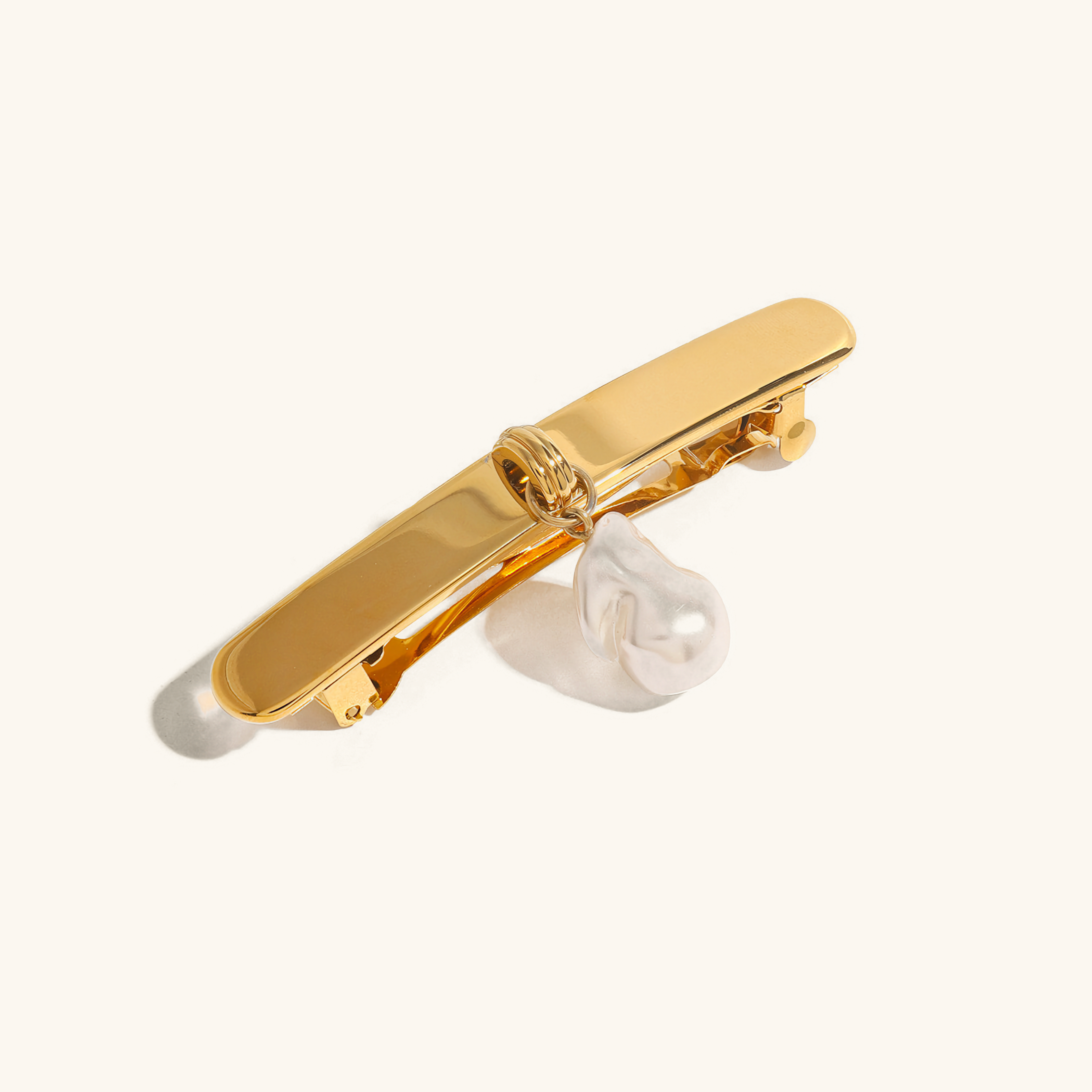 Mirajane Pearl Hair Clip – 18k Gold-Plated Stainless Steel with Freshwater Pearl