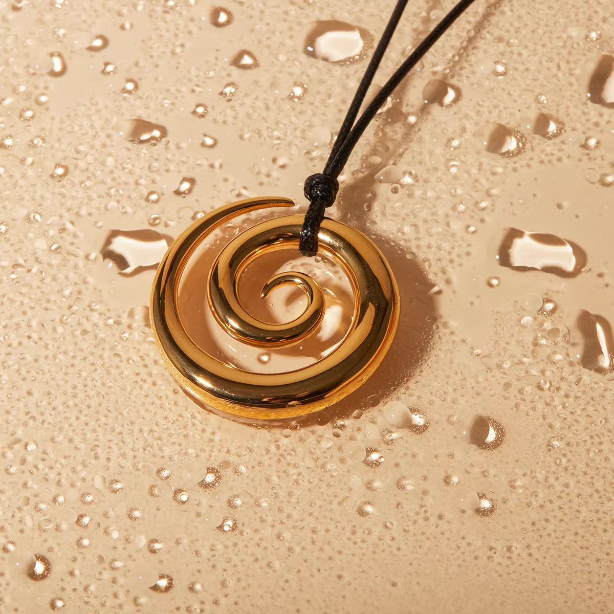Modern Gold Spiral Pendant Necklace – Hypoallergenic Stainless Steel, 23 Inches, Lightweight and Durable