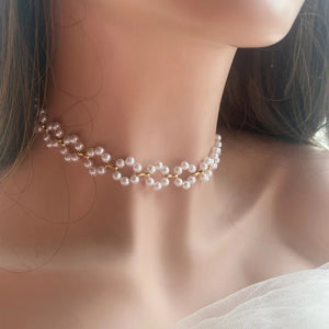 Pearl Floral Daisy Choker Necklace for Women with Golden Accents – Adjustable 36+5cm Elegant Jewelry