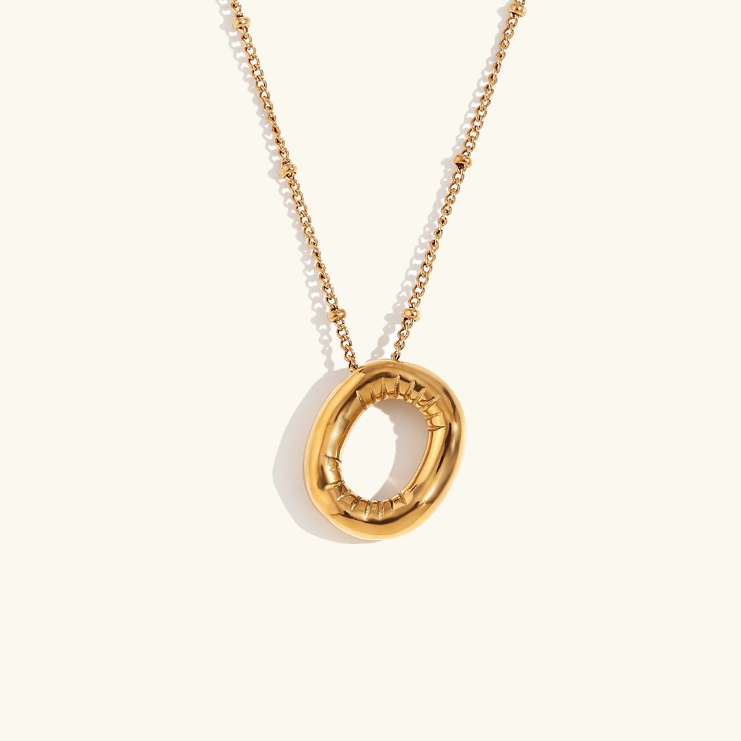 Personalized Gold Initial Necklace - 18k Gold-Plated Pendant, Hypoallergenic Design, 18-Inch Chain