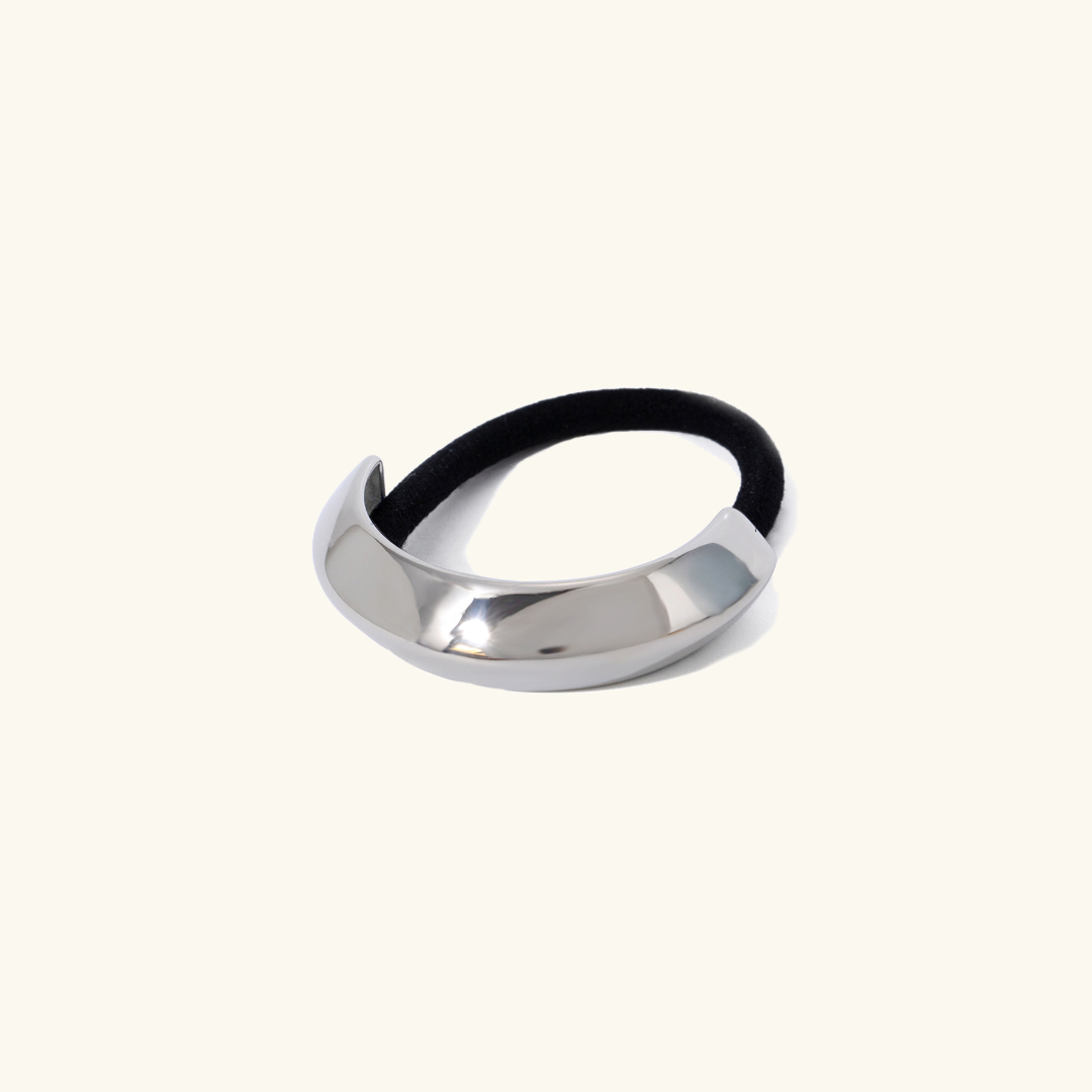 Petite Arch Pony Cuff – Waterproof and Hypoallergenic Hair Accessory in 18k Gold-Plated Stainless Steel