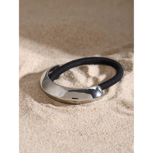 Petite Arch Pony Cuff – Waterproof and Hypoallergenic Hair Accessory in 18k Gold-Plated Stainless Steel
