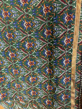 Load image into Gallery viewer, PRC7156 Avatar Pure Silk Versatile Vest
