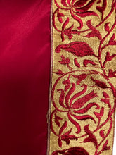 Load image into Gallery viewer, PRC6391 Avatar Pure Silk Side Slit Top
