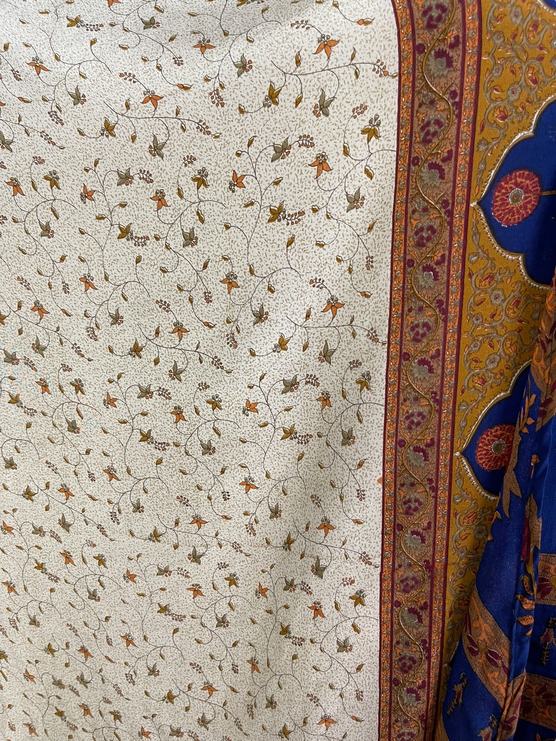 SOLD  PRC6959 Avatar Pure Silk Cardigan