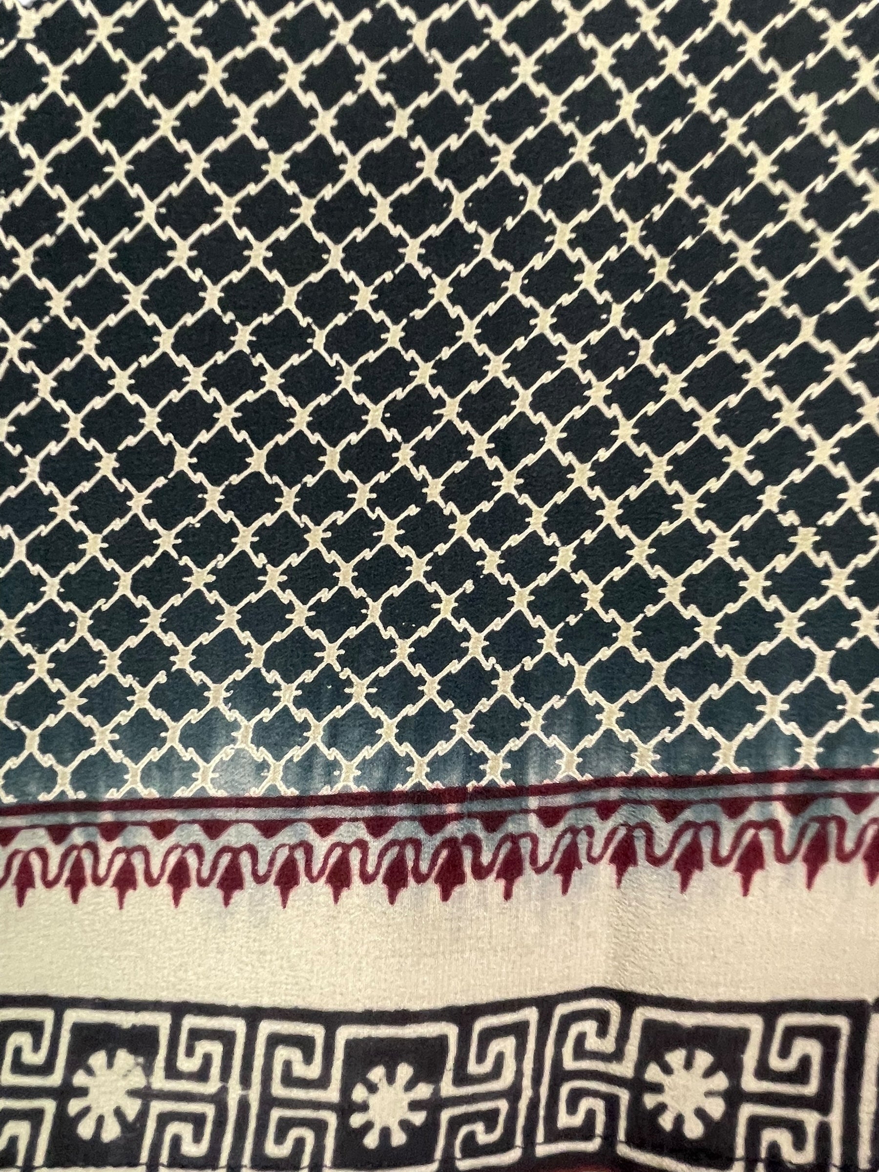 PRC7751 Avatar Pure Silk Kimono-Sleeved Top