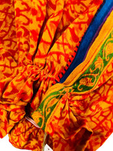 Load image into Gallery viewer, PRC7694 Avatar Pure Silk Bolero
