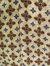 Load image into Gallery viewer, PRC7028 Avatar Pure Silk Cardigan
