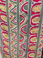 Load image into Gallery viewer, PRC7469 Avatar Pure Silk Midi Length Kaftan
