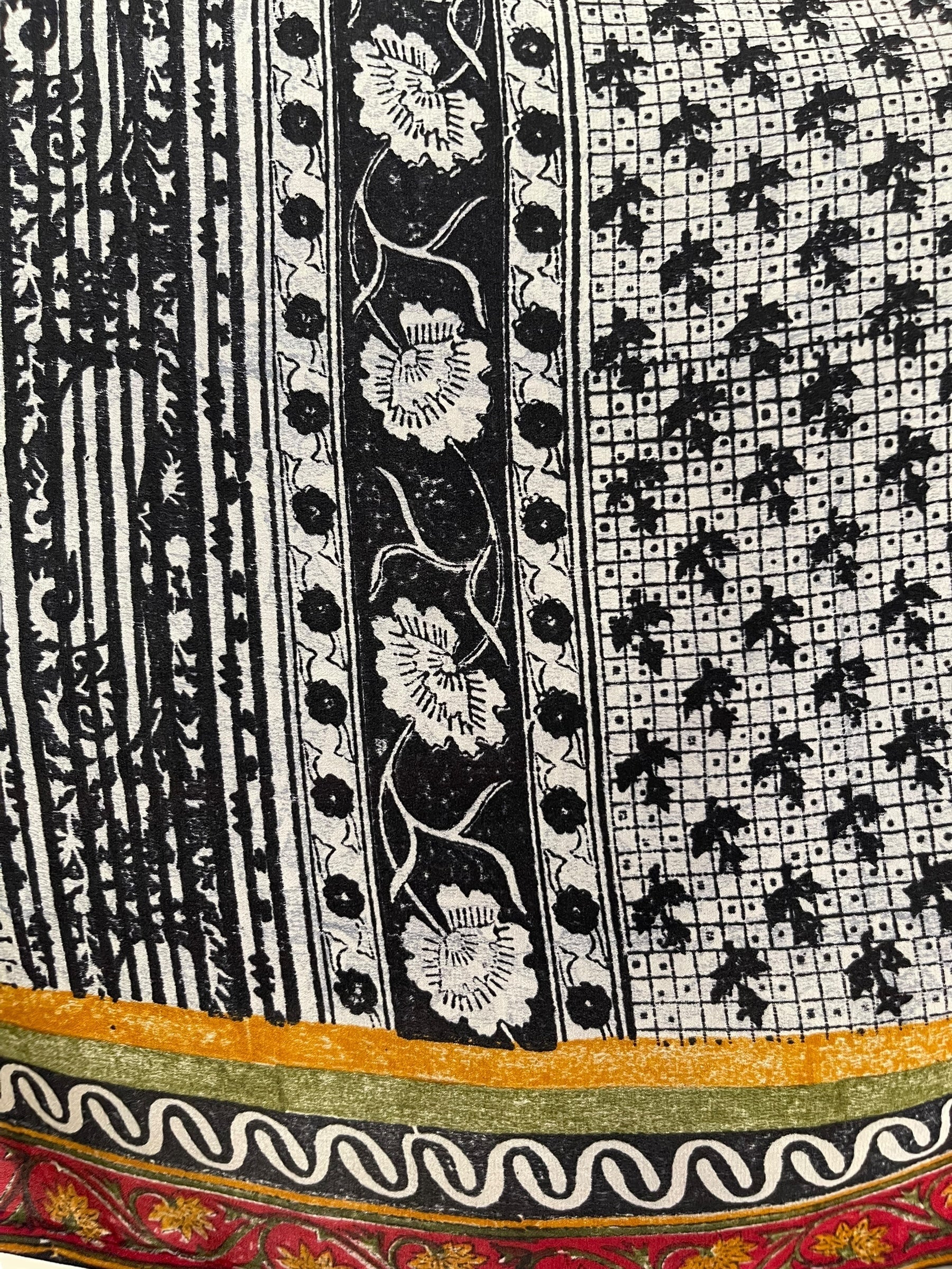 PRG6614 Sheer Avatar Pure Silk Capelet Poncho