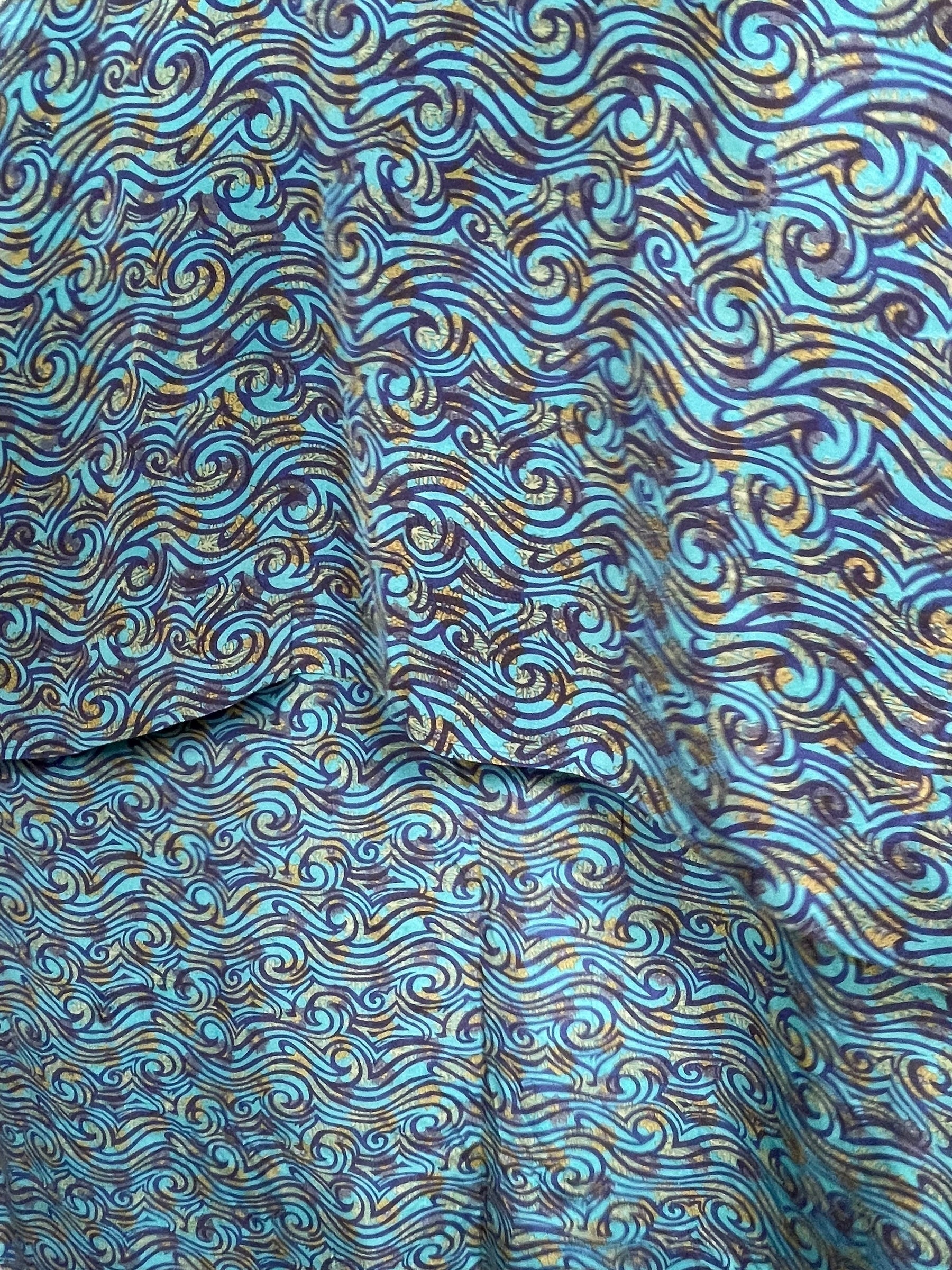 PRC7697 Avatar Pure Silk Hi Lo Top