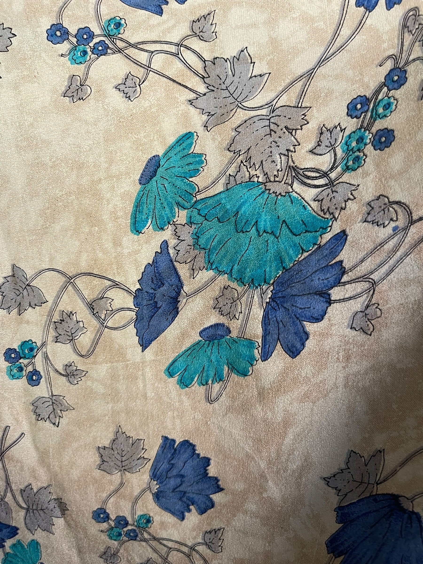 PRC7273 Avatar Pure Silk Capelet Poncho