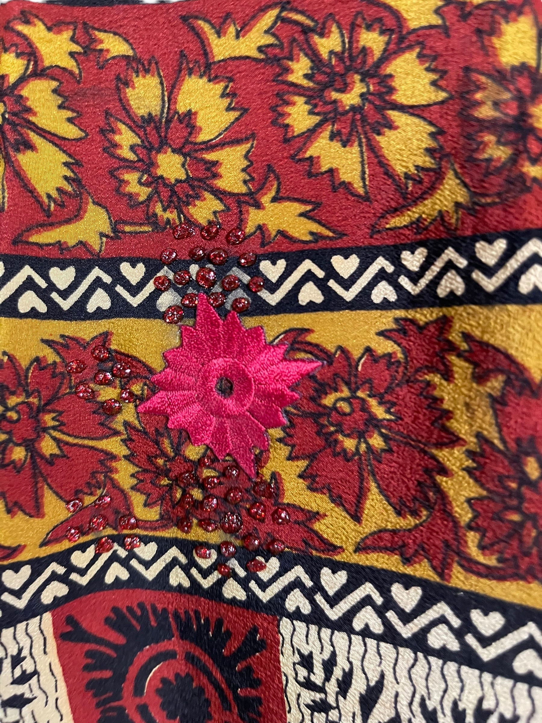 PRC7028 Avatar Pure Silk Capelet Poncho