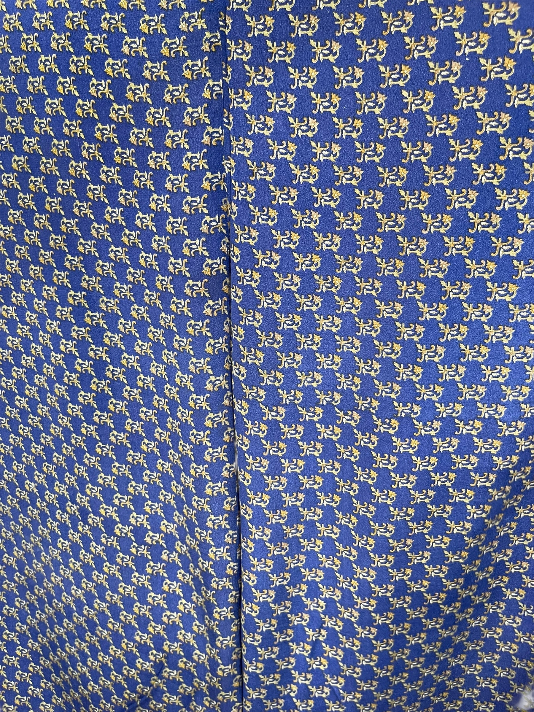 PRC7001 Avatar Pure Silk Cardigan