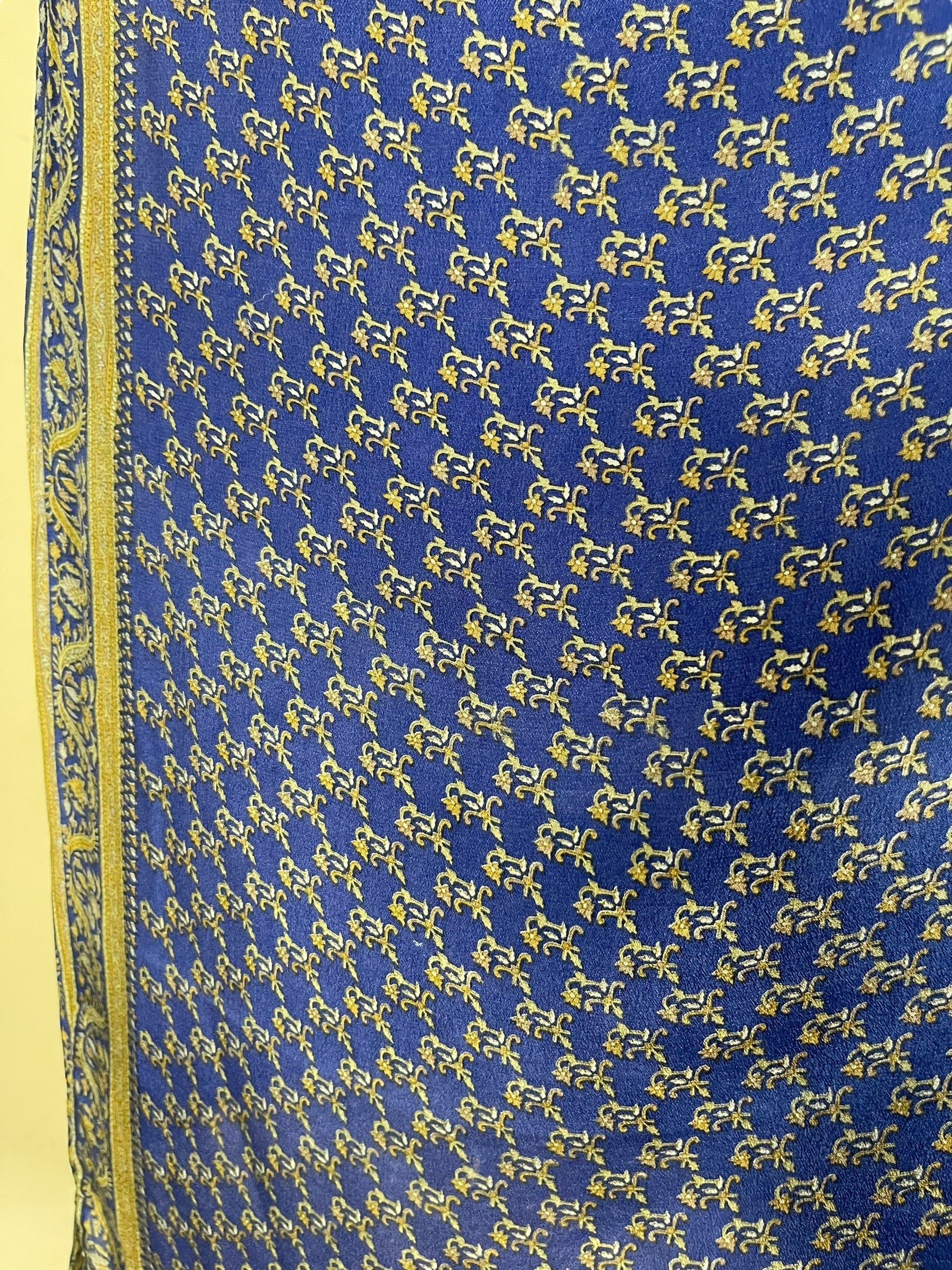 PRC7001 Avatar Pure Silk Cardigan