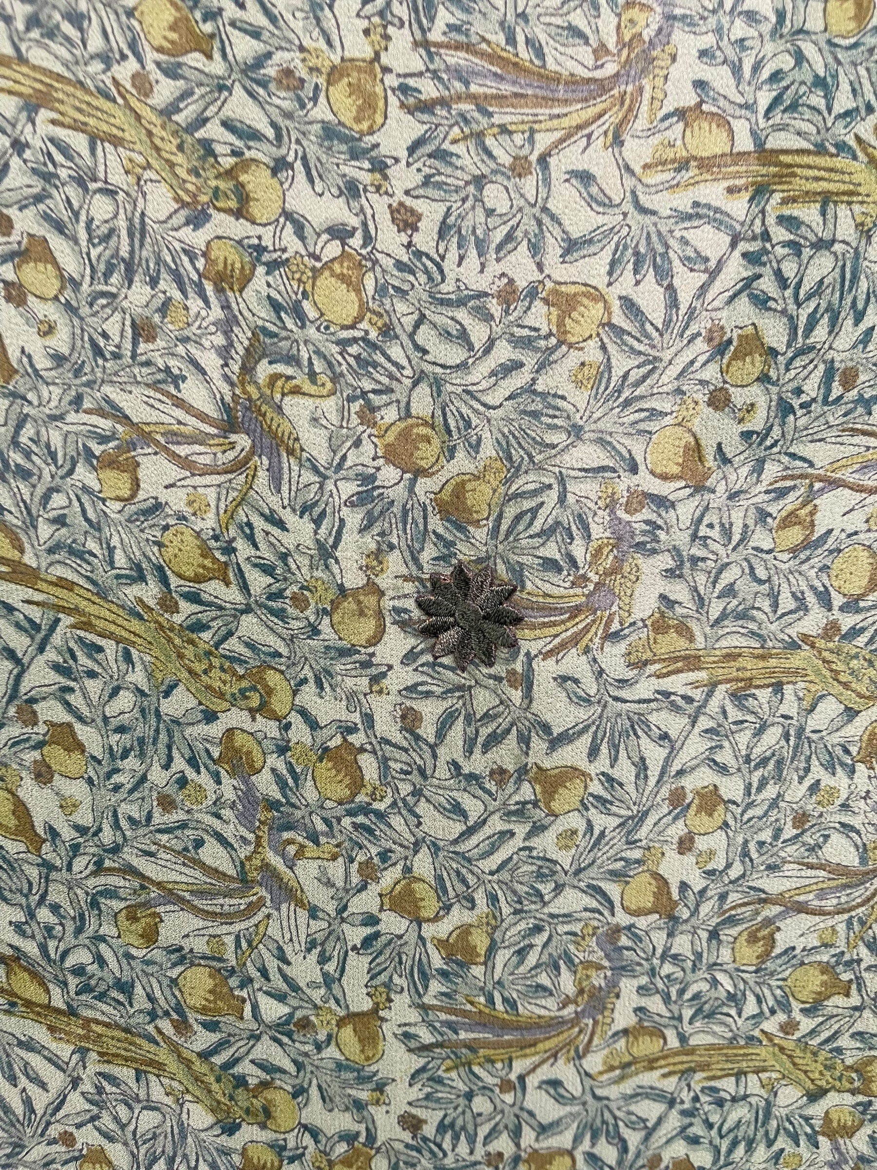 PRG7362 Sheer Avatar Pure Silk Midi Length Kaftan