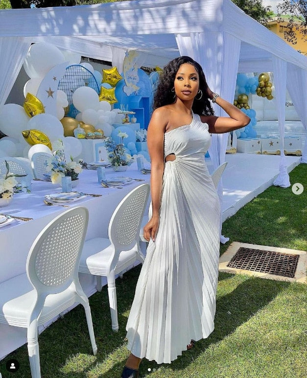 Women's Evening Gown Black One-Shoulder Crepe