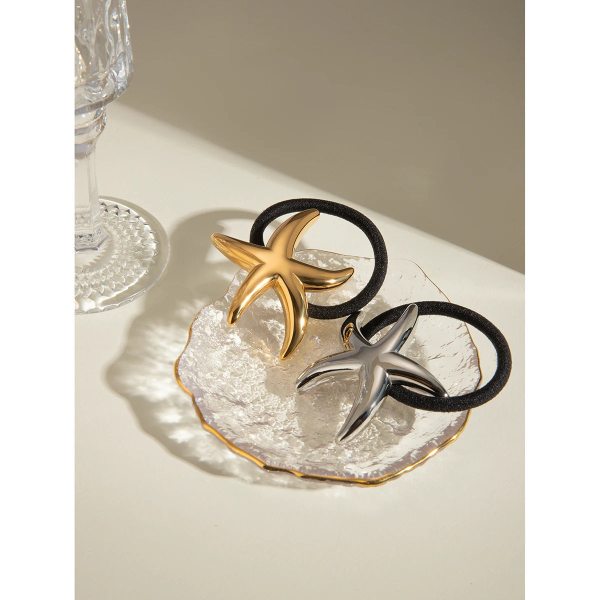 Starry Gold Hair Tie with Waterproof Design – Hypoallergenic Stainless Steel-Plated Accessory