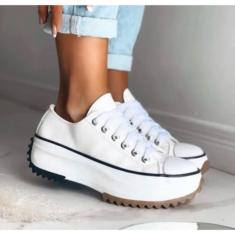 Stylish Women's Platform Sneakers with Chunky Sole – Casual and Trendy Footwear